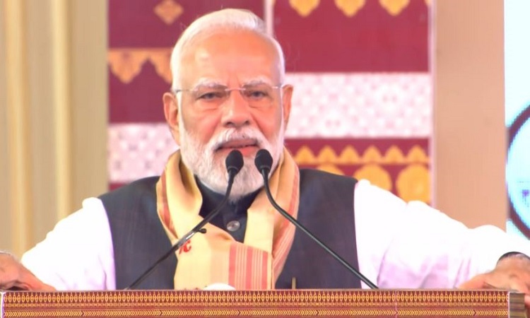 कांग्रेस देशहित की कभी नहीं करती है परवाह, आज देशविरोधियों और घुसपैठियों की भी बन चुकी है रक्षक: पीएम मोदी