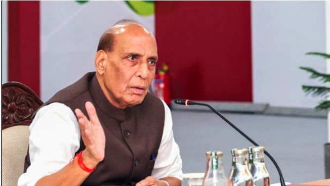 पाकिस्तान के उप-प्रधानमंत्री इशाक डार ने खोली ट्रंप के दावे की पोल,राजनाथ बोले-‘कुछ लोग कहते थे भारत-पाक संघर्ष मैं रुकवाया, अब पता चल गया न’