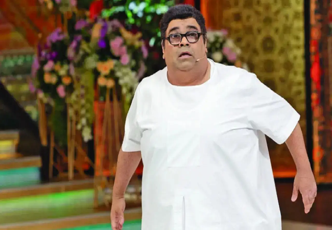 कपिल शर्मा शो पर ‘बाबूराव’ के आते ही लगा ग्रहण, नेटफ्लिक्स को मिला 25 करोड़ का नोटिस