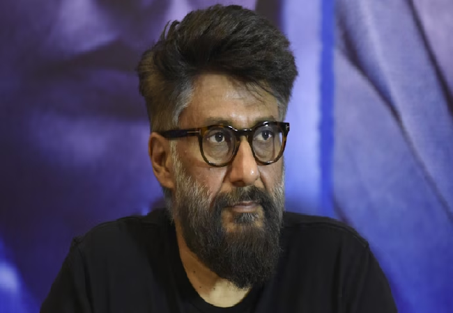 Vivek Agnihotri: बड़ी बजट की फिल्मों को लेकर विवेक अग्निहोत्री ने दिया बड़ा बयान , बोले ‘ऑडियंस को मूर्ख…’