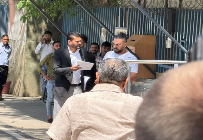 युवराज सिंह पहुंचे प्रवर्तन निदेशालय कई घंटो तक चली पूछताछ