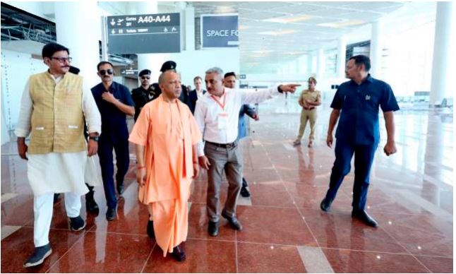 नोएडा इण्टरनेशनल एयरपोर्ट प्रदेश के विकास का बनने जा रहा है प्रतीक : मुख्यमंत्री योगी