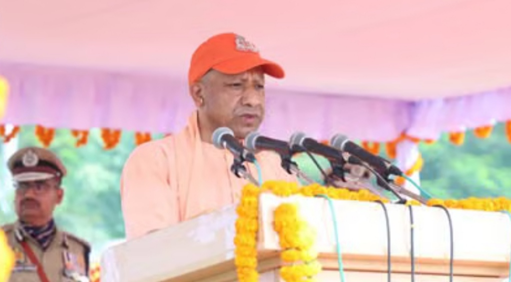 पुलिस स्मृति दिवस: CM योगी बोले-शहीद पुलिसजन के परिवार के सदस्यों के कल्याण के लिए सरकार हमेशा तत्पर रहेगी