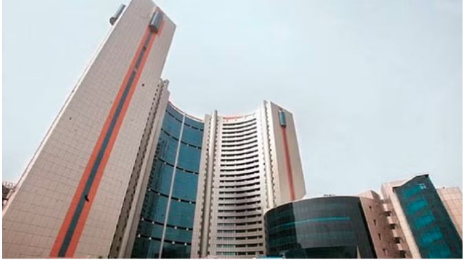 MCD Bypolls 2025 : दिल्ली नगर निगम की 12 सीटों पर 30 नंवबर को होंगे उपचुनाव, नतीजे 3 दिसंबर को