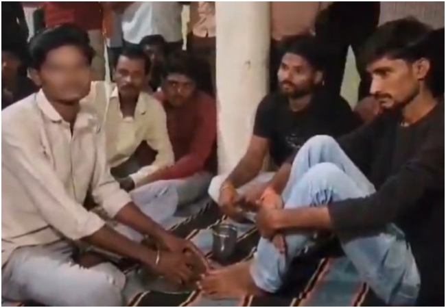 Video- ‘जबरन ब्राह्मण युवक के पैर धुलवाए गए और गंदा पानी पीने को मजबूर किया…’ कांग्रेस ने की कार्रवाई की मांग