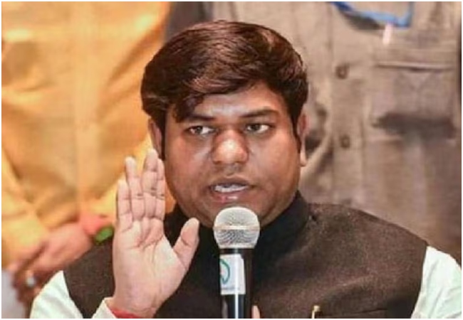 Bihar Election Result : VIP प्रमुख मुकेश सहनी ने NDA को दी बधाई , बोले-‘हम इस जनादेश को स्वीकार करते हैं’