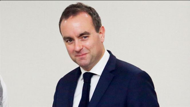 फ्रांस के नए प्रधानमंत्री सेबास्टियन लेकोर्नू का संसद में विशेष शक्तियों के इस्तेमाल से इनकार, बोले- समझौते से आगे बढ़ेंगे