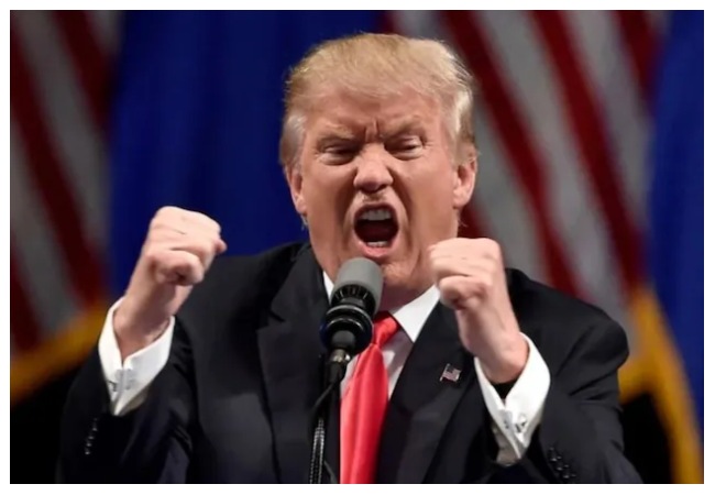 यूक्रेन पर युद्ध रोकने के लिए अमेरिका के राष्ट्रपति डोनाल्ड ट्रंप बना रहे है दबाव, रूस का होगा फायदा