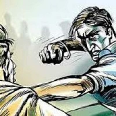 Lakhimpur-Kheri News : उधारी के पैसे मांगना पड़ा भारी, युवक को खौलते दूध की कढ़ाई में धकेला