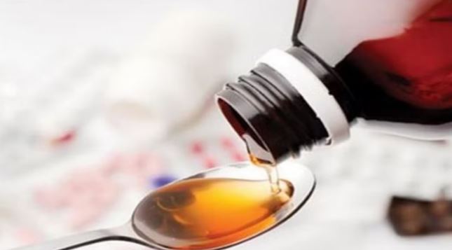 UP News: यूपी में कोल्ड्रिफ पर लगी पूरी तरह से पाबंदी, अन्य कफ सिरप की भी होगी जांच