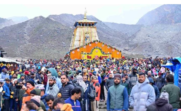 Kedarnath Yatra :  बाबा केदारनाथ धाम में श्रद्धालुओं की संख्या 16.56 लाख के पार , टूटा 2024 का रिकॉर्ड