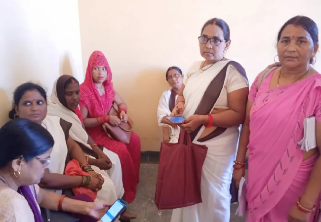 Vanarshi: वाराणसी ने रचा इतिहास , 24 घंटे में 1,02,446 महिलाओं की स्तन कैंसर की हुई जांच