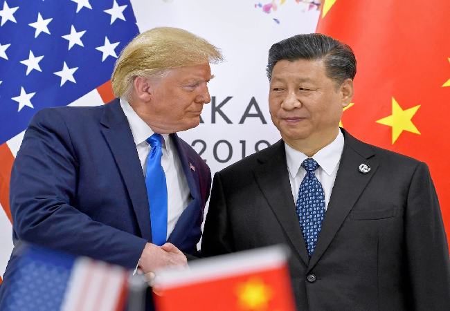 Trade war reignites : ट्रंप ने चीन पर लगाया 100% और टैरिफ; वैश्विक बाजारों में मचा हड़कंप