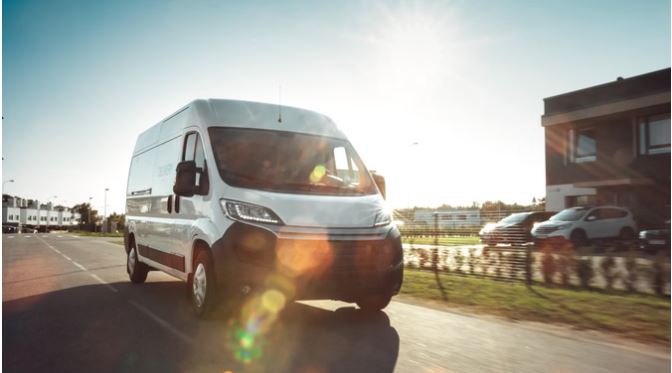 Bengaluru Robbery : बंगलूरू में फिल्मी स्टाइल लूट, सात करोड़ लेकर फरार हुए नकली ‘RBI अफसर’