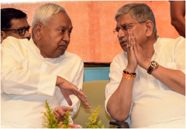 Bihar Election: वोटिंग के बीच CM नीतीश-ललन सिंह की गुप्त बैठक! बिहार में सियासी हलचल तेज