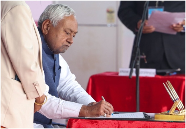 CM नीतीश कुमार ने बिहार को बदलने के लिए किए बड़े ऐलान; डिफेंस कॉरिडोर, मेगा टेक सिटी और चीनी मिलें होंगी चालू