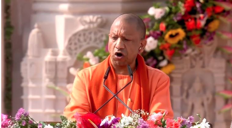 साइबर अपराध और अवैध ड्रग्स कारोबार पर त्वरित कार्रवाई हो, कैजुअल अप्रोच न रखें अधिकारी : सीएम योगी