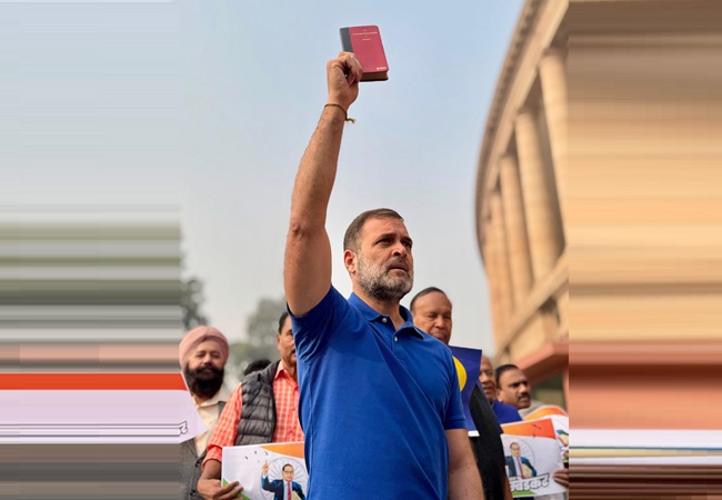 राहुल गांधी बोले- जब तक संविधान सुरक्षित, हर भारतीय के अधिकार सुरक्षित