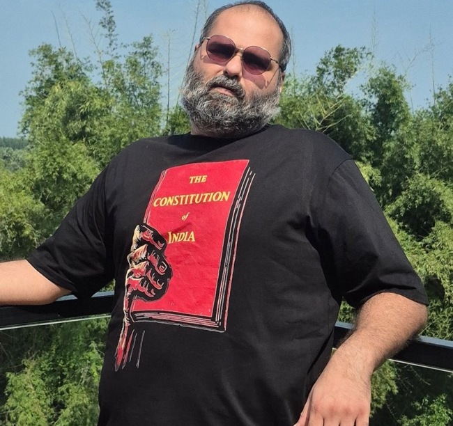 संविधान दिवस पर कॉमेडियन कुणाल कामरा ने दिया बड़ा संदेश, बोले- इस देश को गुस्सा नहीं, बल्कि संविधान चलाता है…