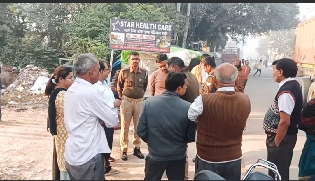 NAUTANWA:सुबह की सैर बनी खौफ का सफर — बाइक सवार लुटेरों ने महिला से चैन लूटी