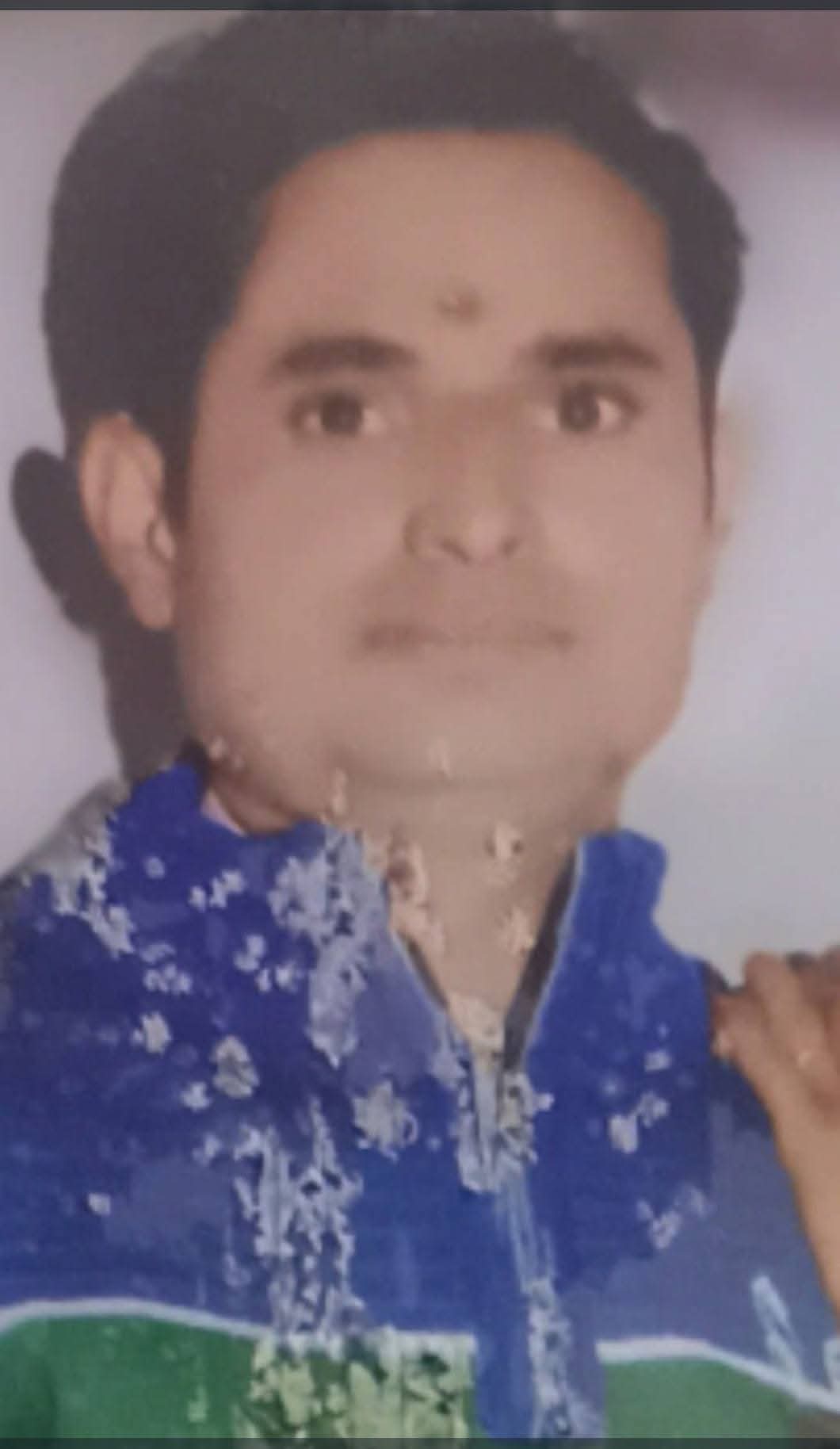 मुरादाबाद में टीचर BLO ने की आत्महत्या, मिला सुसाइड नोट में लिखा “रात-दिन काम करता रहा, SIR का टारगेट पूरा नहीं हुआ”