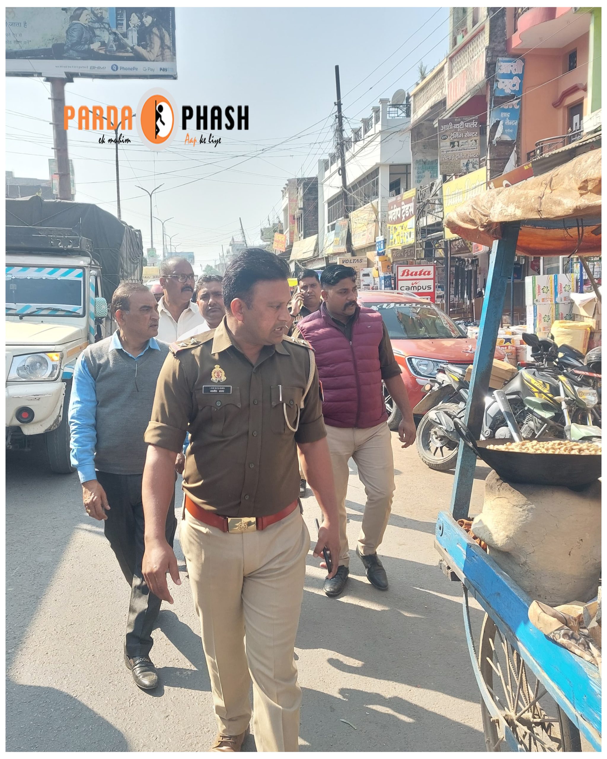 सोनौली में ई-रिक्शा व ठेला अतिक्रमण पर प्रशासन की बड़ी कार्रवाई, चालकों को कड़ी चेतावनी