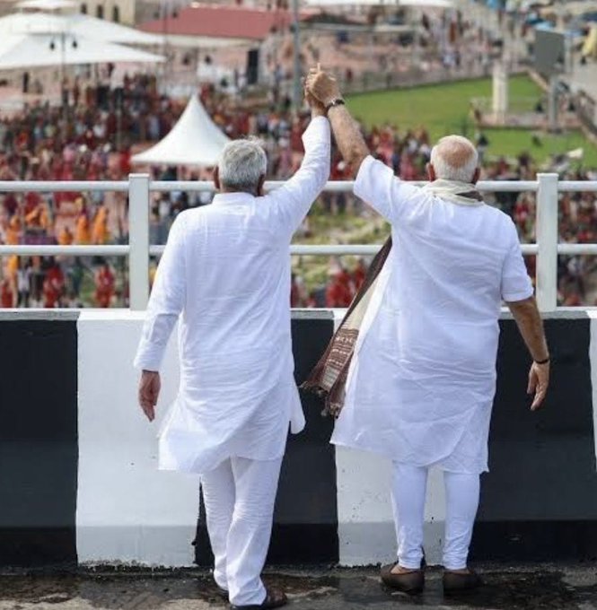 Bihar Election Result : ‘जोड़ी हिट हो गईल, विकास रिपीट हो गईल’, प्रचंड जीत के बाद बीजेपी मोदी-नीतीश की शेयर की ये फोटो