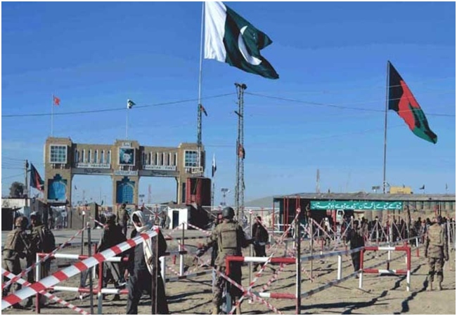 Pak-Afghan Conflict: पाकिस्तान ने देर रात अफगानिस्तान पर किया हवाई हमला; 9 बच्चों समेत 10 लोगों की मौत