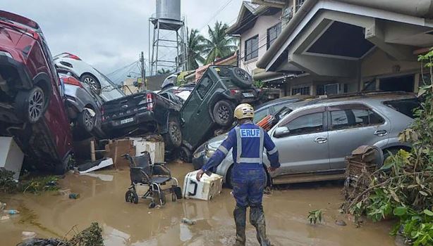 Philippines Typhoon Kalmaegi :  फिलीपींस में तूफान कालमेगी से 66 लोगों की मौत ,  26 लापता, बाढ़ ने मचा दी तबाही