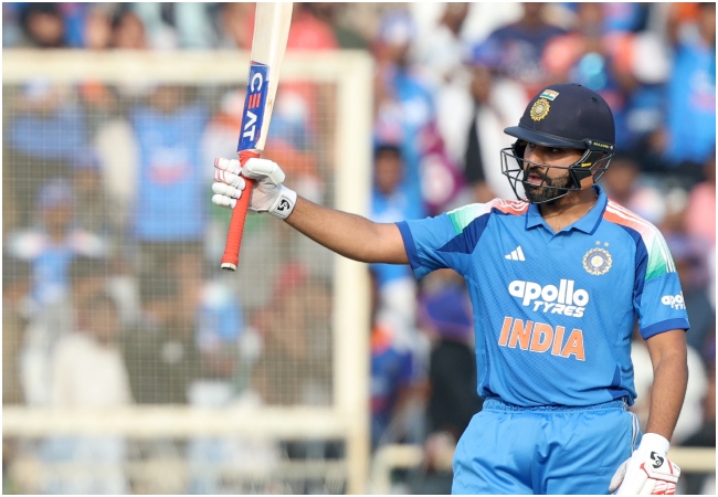 रोहित शर्मा ने बनाया वनडे में सबसे ज्यादा छक्कों का वर्ल्ड रिकॉर्ड, शाहिद अफरीदी को छोड़ा पीछे