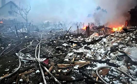 Russia - Ukraine War : रूस ने ड्रोन और मिसाइलों से किया बड़ा अटैक, पूरे शहर को हिलाकर रख दिया