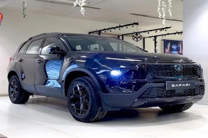 Tata Harrier-Safari Bumper Discount :  टाटा की इन गाड़ियों पर मिल रहा है बंपर डिस्काउंट, जानें  कितनी बचत होगी