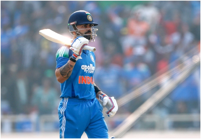 Virat Kohli Created History: किंग कोहली ने साउथ अफ्रीका के खिलाफ शतक जड़कर रचा इतिहास, तेंदुलकर के सबसे बड़े रिकॉर्ड को किया ध्वस्त