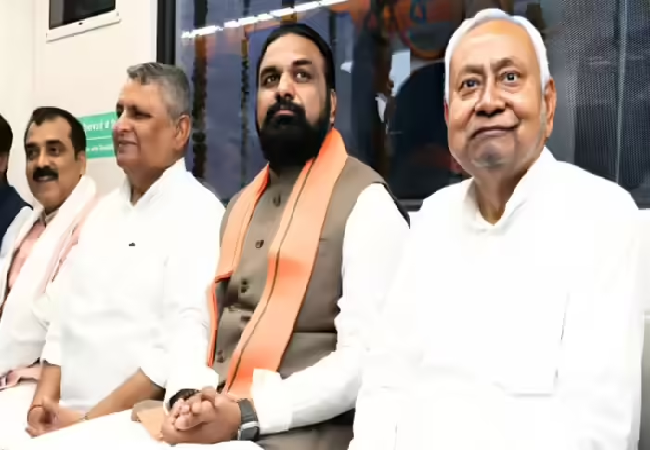 सीएम सस्पेंस ! के बाद शुरू हुआ डिप्टी सीएम कौन का ‘खेल’, रेस में आए ये नाम