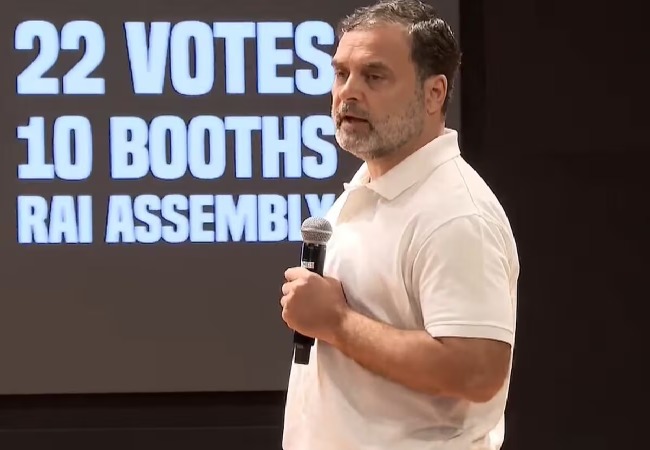 कभी स्वीटी तो कभी रश्मि बन ब्राजिलियन मॉडल ने 22 बार डाला वोट , Vote चोरी को लेकर राहुल गांधी ने फोड़ा हाईड्रोजन बम