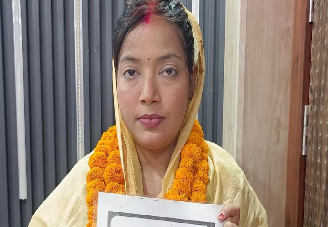 ज्योति सिंह ने चुनाव के लिए मांगे पैसे, आंचल फैलाकर मांगी मदद , बोली ”आंसू-विलाप नाटक ….