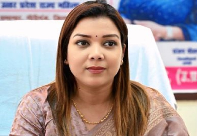 जो अपने परिवार की महिलाओं का सम्मान नहीं कर सकते वो और किसका करेंगे…रोहिणी आचार्य मामले में डॉ. प्रियंका मौर्य ने लालू परिवार को घेरा