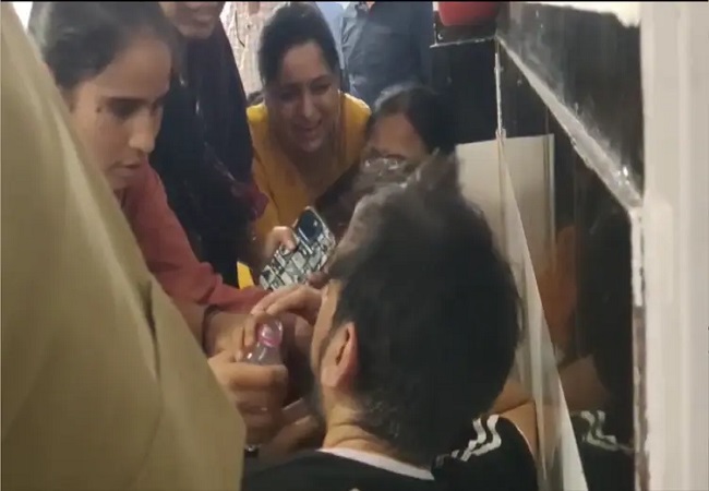 नीरजा मोदी स्कूल की पांचवी मंजिल से गिर कर छठी कक्षा की छात्रा की मौत, स्कूल प्रबंधन ने मिटाए साक्ष्य