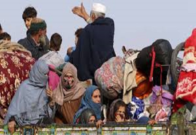 पाकिस्तान ने बलूचिस्तान सहित तीन जिलों से एक साल के अंदर एक लाख से अधिक अफगानियों को किया गिरफ्तार