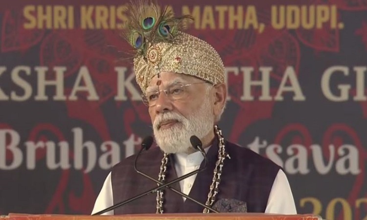 राष्ट्र की सुरक्षा नीति का मूल भाव यही है कि हम वसुधैव कुटुम्बकम भी कहते हैं और धर्मो रक्षति रक्षितः का मंत्र भी दोहराते हैं: पीएम मोदी