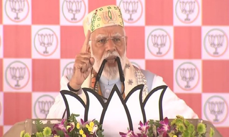 RJD हो या कांग्रेस इनकी पहचान विनाश से है, इनका विकास से दूर-दूर तक का कोई नाता नहीं: पीएम मोदी