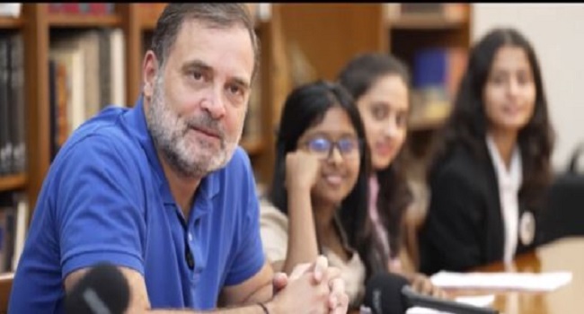 नीतीश सरकार ने 20 साल में बिहार की रीढ़ तोड़ दी…राहुल गांधी बोले- नई पीढ़ि सत्य और अंहिसा पर करती है विश्वास