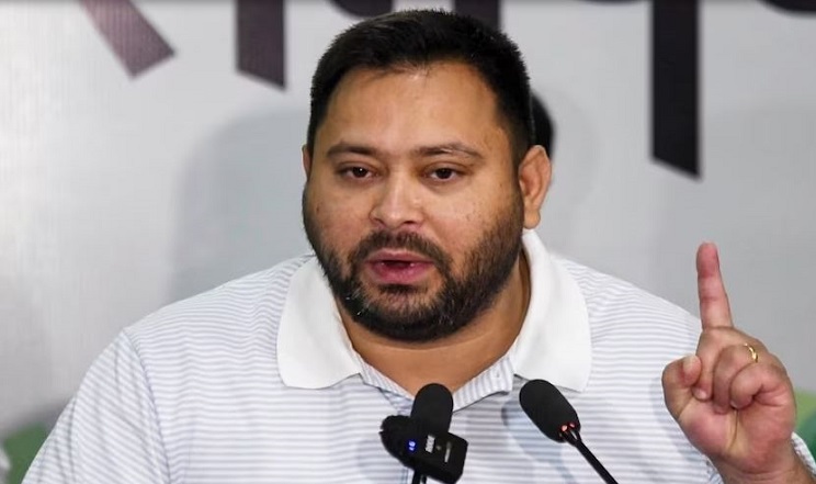 तेजस्वी यादव को चुना गया नेता प्रतिपक्ष, महागठबंधन की बैठक में सर्वसम्मति से लगी मुहर