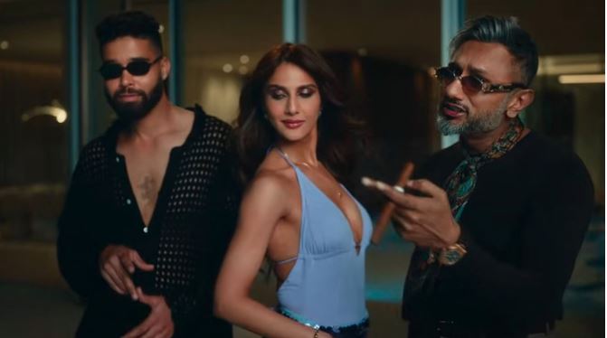 हनी सिंह का नया गाना 'आदत'रिलीज, वाणी कपूर के साथ सिंगर ने किया शानदार डांस