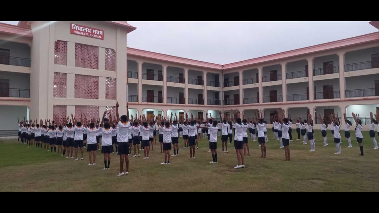 अटल आवासीय विद्यालय बनेंगे फ्यूचर-रेडी लर्निंग हब, ड्रोन से लेकर स्पेस साइंस तक, छात्रों को मिलेगा तकनीकी प्रशिक्षण