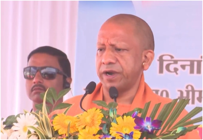'PM मोदी के नेतृत्व में किए जा रहे प्रयास बाबा साहेब अंबेडकर के आदर्शों का हिस्सा हैं...' महापरिनिर्वाण दिवस पर बोले CM योगी
