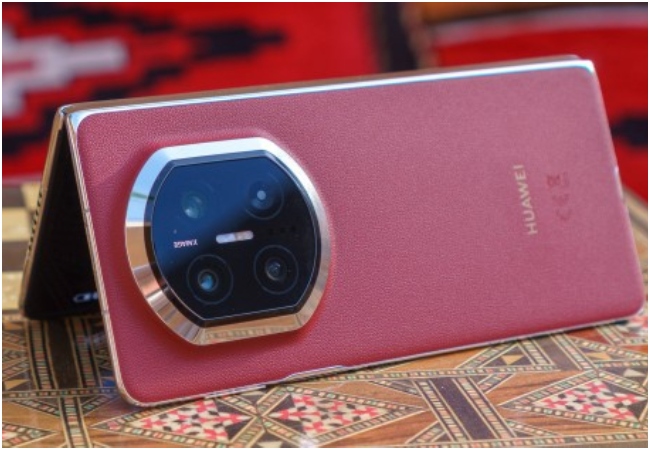 50MP टेलीफोटो मैक्रो कैमरा और 5600 mAh बैटरी के साथ Huawei Mate X7 ग्लोबली लॉन्च, चेक करें पूरी डिटेल