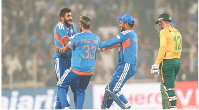 भारत ने दक्षिण अफ्रीका को 3-1 से हराकर नाम की सीरीज, 30 रन से जीता पांचवां टी20 मैच