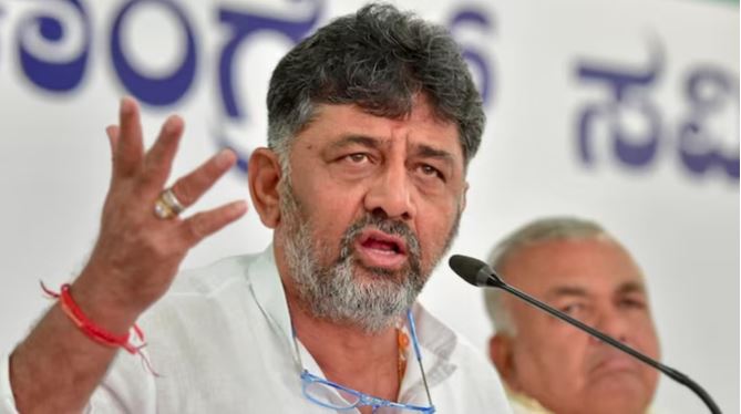केरल के मुख्यमंत्री को कर्नाटक के डिप्टी सीएम डीके शिवकुमार को दिया करारा जवाब, बोले- हमारे राज्य के मामले में न दें दखल