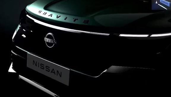 Nissan MPV Gravite :  निसान ला रही नई 7-सीटर एमपीवी ग्रेविट जनवरी 2026 में होगी पेश , जानें कैसा होगा डिजाइन